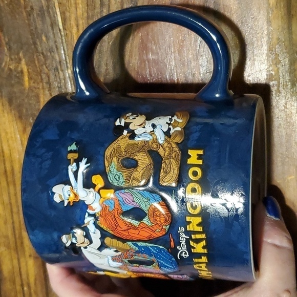 Disney Animal Kingdom 2009 Oversized Coffee Mug - Picture 3 of 7